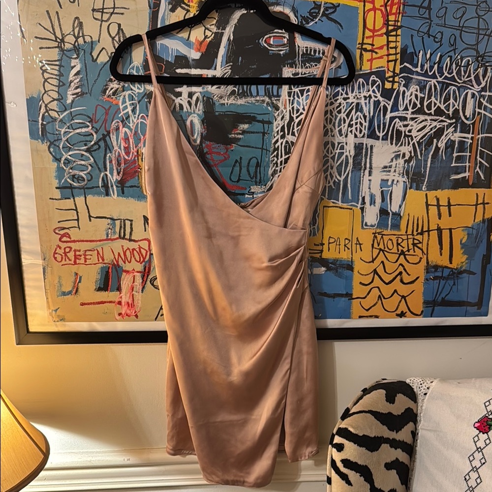 Elegant Women's Gold Cocktail Dress